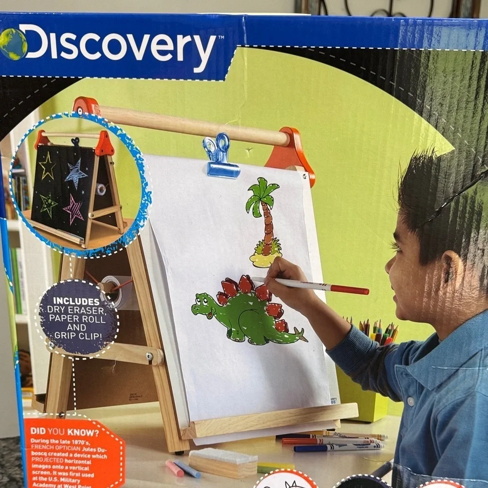 Discovery Wooden Tabletop Easel with Paper Roll